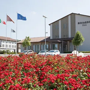 Boiardo Отель